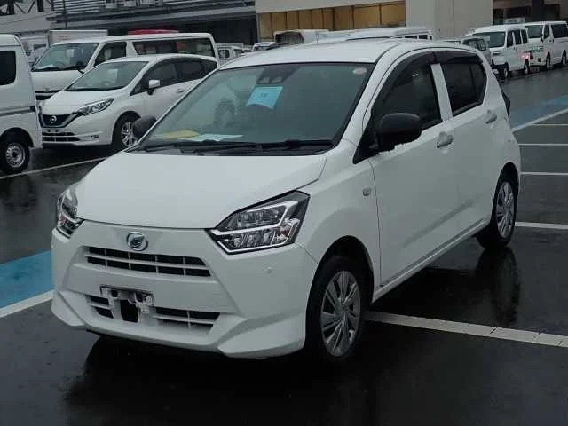Daihatsu Mira e:S LA350S 2021
